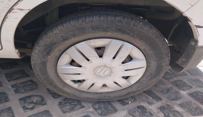 2013 Maruti Alto 800 LXI, Petrol, Manual, 7,269 km, tyre