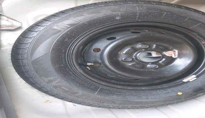 2013 Maruti Alto 800 LXI, Petrol, Manual, 7,269 km, tyre