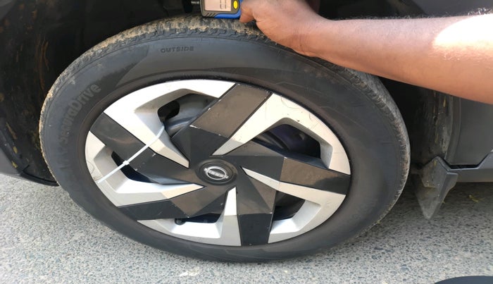 2021 Nissan MAGNITE XL, Petrol, Manual, 55,603 km, tyre