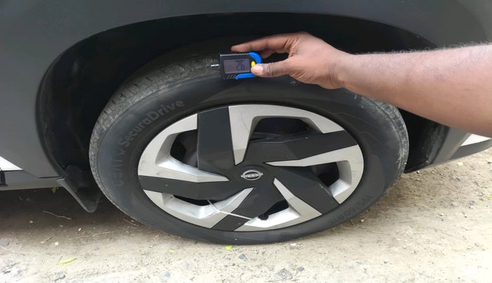 2021 Nissan MAGNITE XL, Petrol, Manual, 55,603 km, tyre