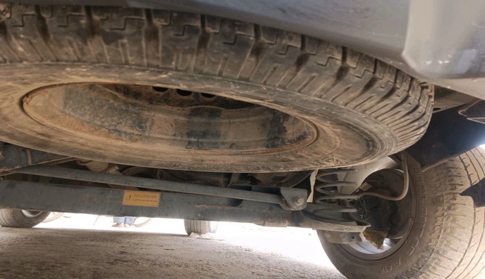 2019 Tata Harrier XZ 2.0L, Diesel, Manual, 1,18,624 km, tyre