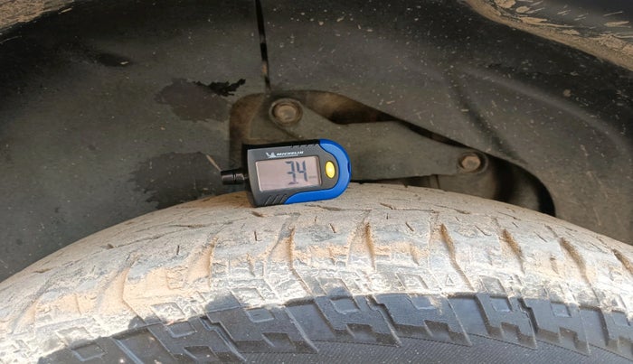 2019 Tata Harrier XZ 2.0L, Diesel, Manual, 1,18,624 km, tyre