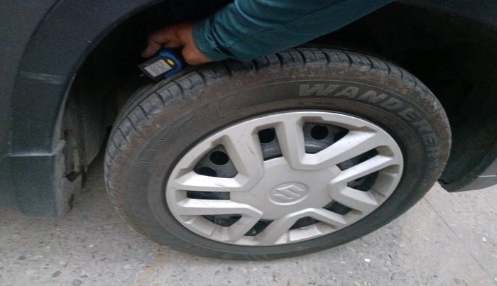 2021 Maruti Vitara Brezza VXI, Petrol, Manual, 1,02,638 km, tyre