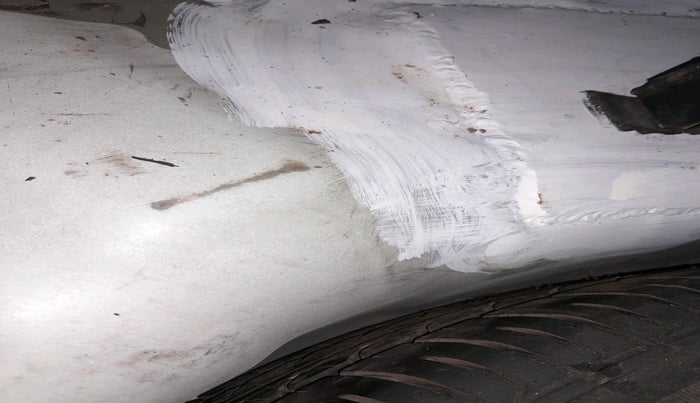 2017 Hyundai Elite i20 ASTA 1.2, CNG, Manual, 64,979 km, tyre