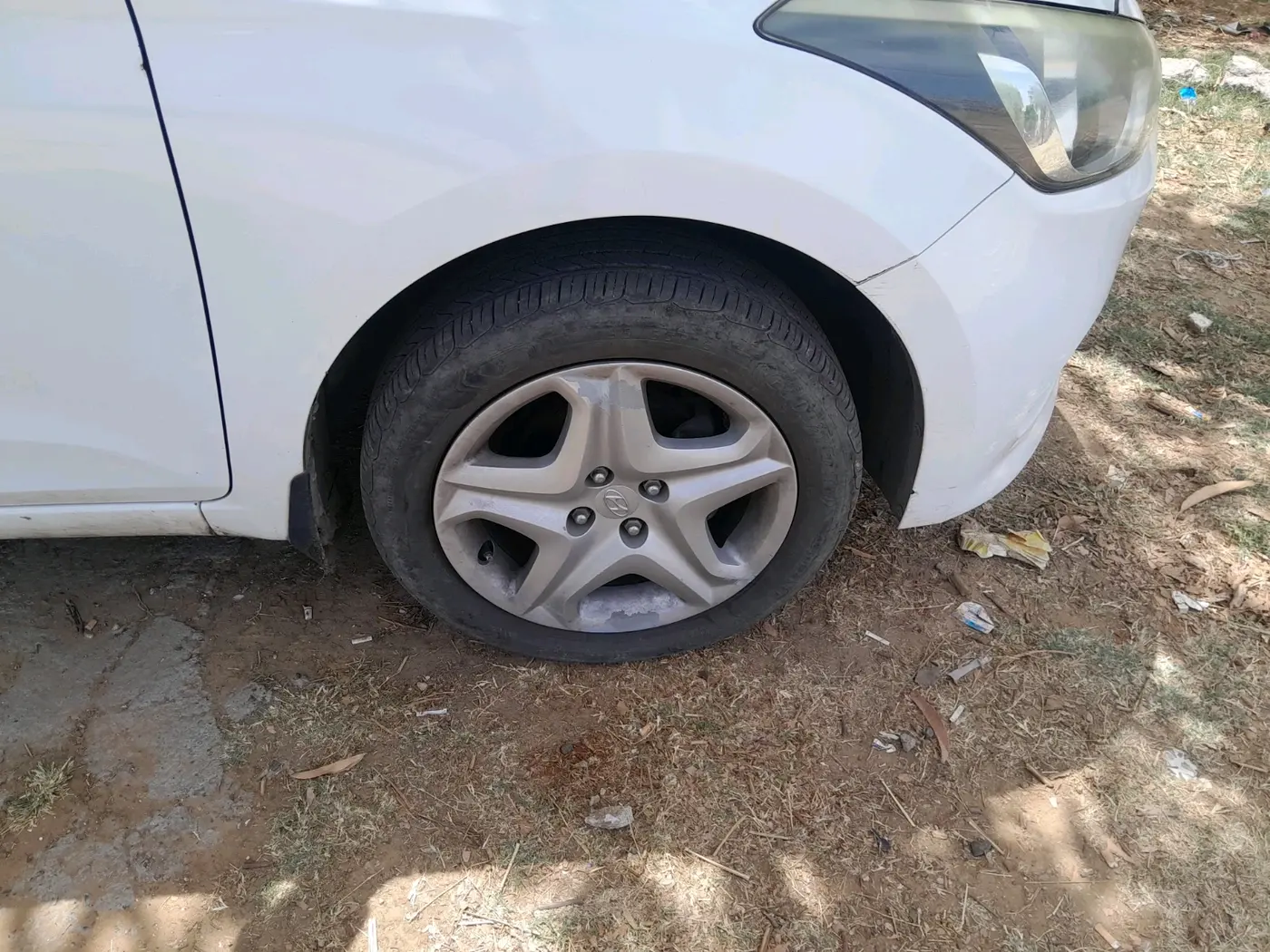 2017 Hyundai Elite i20 ASTA 1.2, CNG, Manual, 64,979 km, tyre