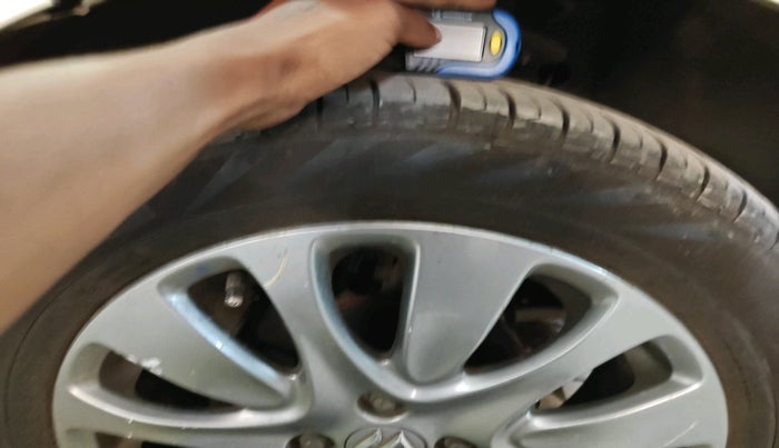 2017 Maruti Baleno ALPHA DIESEL 1.3, Diesel, Manual, 1,24,709 km, tyre