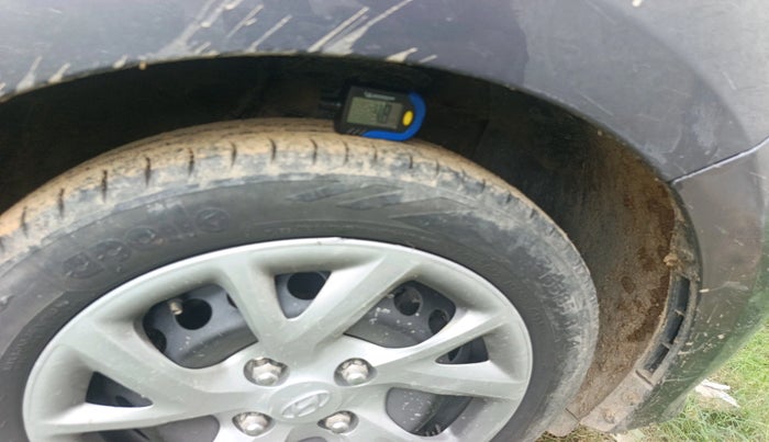 2017 Hyundai Grand i10 SPORTZ 1.2 KAPPA VTVT, Petrol, Manual, 51,341 km, tyre