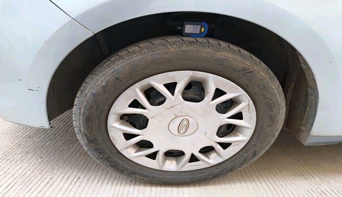 2015 Ford New Figo TREND 1.2 PETROL, CNG, Manual, 47,038 km, tyre