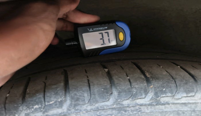 2019 Hyundai VENUE SX 1.0 TURBO, Petrol, Manual, 44,518 km, tyre