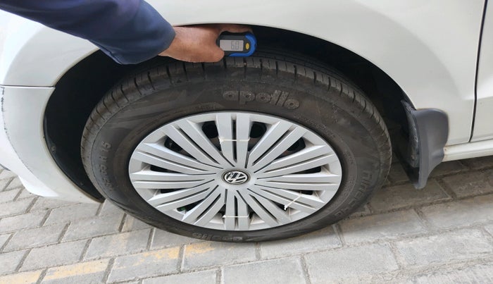 2019 Volkswagen Polo COMFORTLINE 1.0L MPI, Petrol, Manual, 45,604 km, tyre