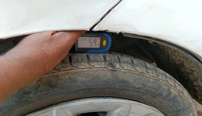 2017 Hyundai Eon MAGNA + AIRBAG, Petrol, Manual, 96,172 km, tyre