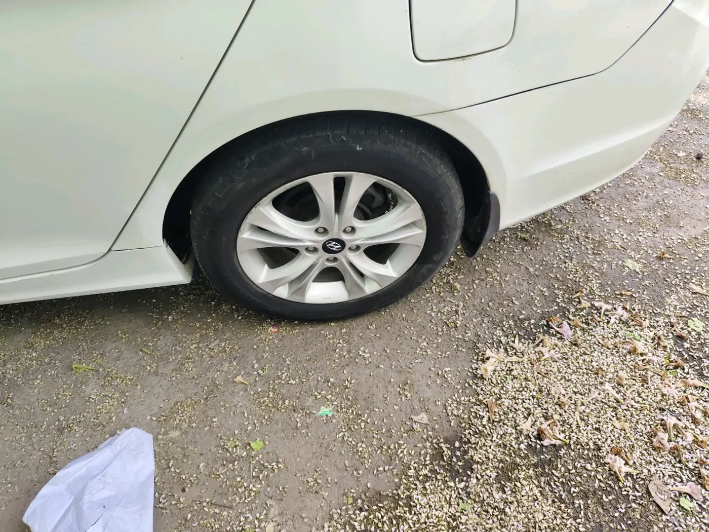 2012 Hyundai Sonata 2.4 GDI AT, Petrol, Automatic, 65,352 km, tyre