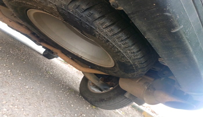 2012 Mahindra XUV500 W8, Diesel, Manual, 1,17,758 km, tyre