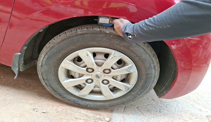 2016 Hyundai Eon ERA +, Petrol, Manual, 37,412 km, tyre