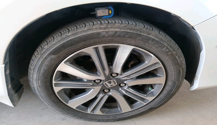 2017 Honda City 1.5L I-VTE V CVT, Petrol, Automatic, 70,011 km, tyre