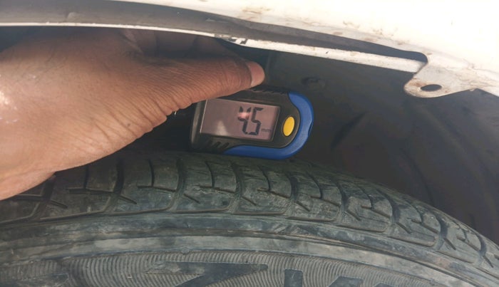 2012 Honda City 1.5L I-VTEC V MT, Petrol, Manual, 1,47,743 km, tyre