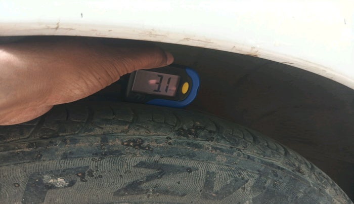 2012 Honda City 1.5L I-VTEC V MT, Petrol, Manual, 1,47,743 km, tyre