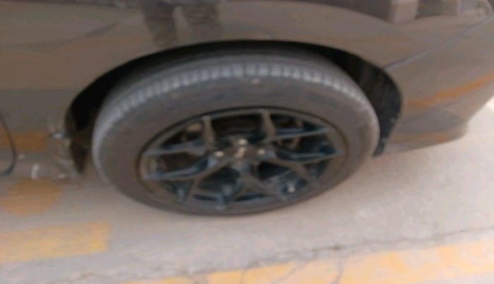 2014 Honda City 1.5L I-VTEC VX CVT, Petrol, Automatic, 87,751 km, tyre