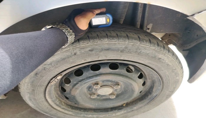 2015 Nissan Micra XV DIESEL, Diesel, Manual, 75,320 km, tyre