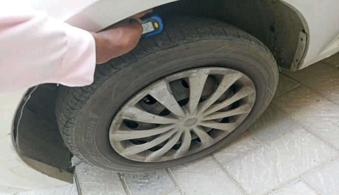 2013 Mahindra Verito Vibe CS 1.5 D4, Diesel, Manual, 89,030 km, tyre