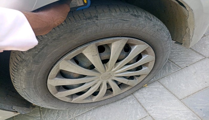 2013 Mahindra Verito Vibe CS 1.5 D4, Diesel, Manual, 89,030 km, tyre