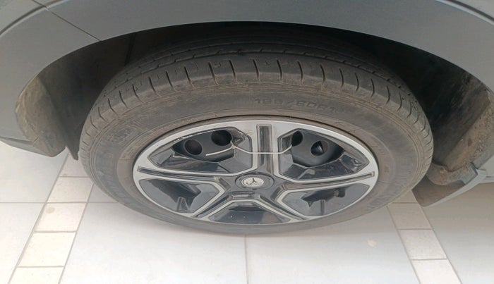 2022 Tata NEXON XM SUNROOF PETROL, Petrol, Manual, 54,193 km, tyre