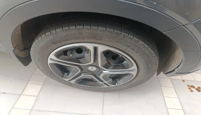 2022 Tata NEXON XM SUNROOF PETROL, Petrol, Manual, 54,193 km, tyre