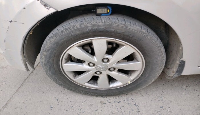 2014 Hyundai Xcent SX 1.1 CRDI, Diesel, Manual, 71,506 km, tyre