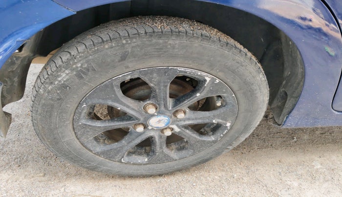 2015 Ford Figo Aspire TITANIUM1.5 DIESEL, Diesel, Manual, 1,28,636 km, tyre