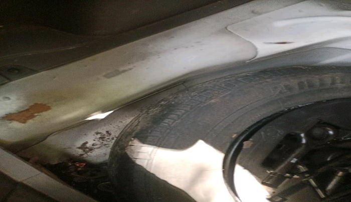 2011 Hyundai i10 MAGNA 1.2, Petrol, Manual, 85,594 km, tyre