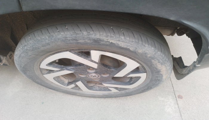 2021 Nissan MAGNITE XV MT, Petrol, Manual, 50,930 km, tyre