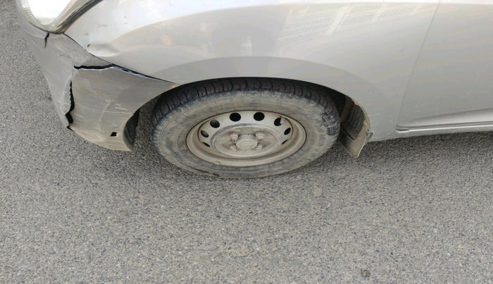 2012 Hyundai Eon D-LITE+, Petrol, Manual, 1,37,710 km, tyre