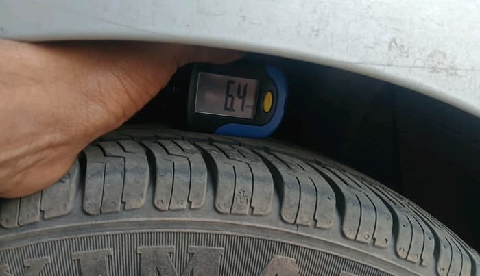 2017 Hyundai Xcent S 1.2, CNG, Manual, 1,34,428 km, tyre