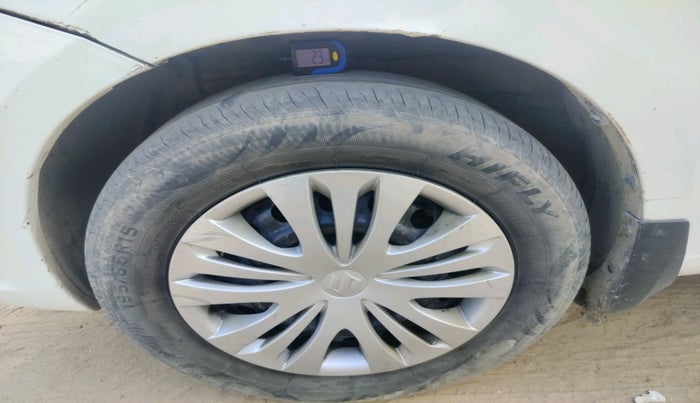 2012 Maruti Ertiga VDI, Diesel, Manual, 3,17,156 km, tyre