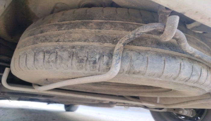 2012 Maruti Ertiga VDI, Diesel, Manual, 3,17,156 km, tyre