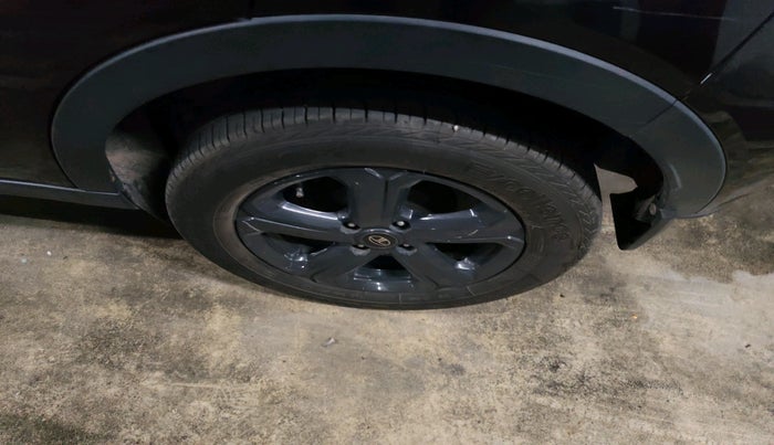 2022 Tata NEXON XZ PLUS PETROL DARK EDITION, Petrol, Manual, 34,011 km, tyre