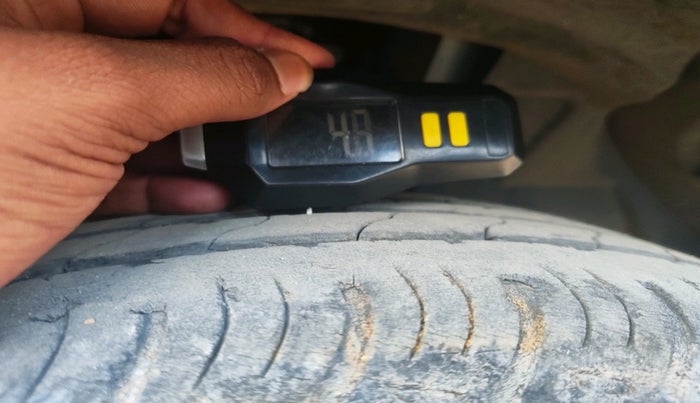 2023 Renault Kiger RXZ AMT, Petrol, Automatic, 18,024 km, tyre