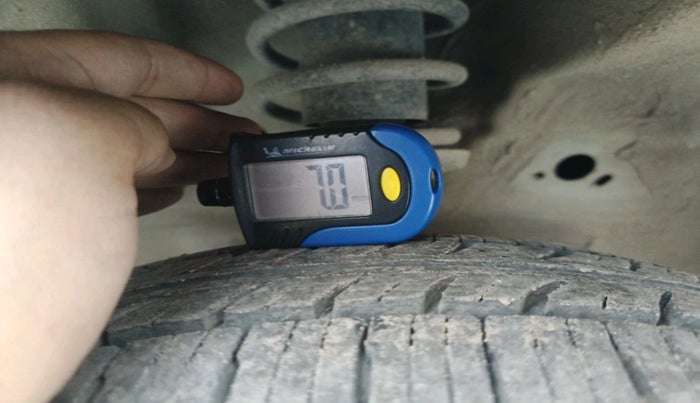 2014 Maruti Wagon R 1.0 LXI, Petrol, Manual, 34,231 km, tyre