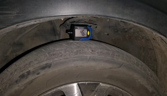 2018 Honda WR-V 1.5L I-DTEC VX MT, Diesel, Manual, 1,77,744 km, tyre