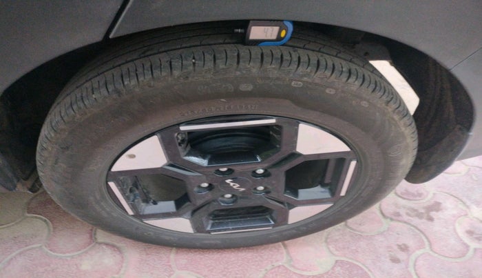 2025 KIA SYROS HTK Plus 1.0 Turbo 6MT, Petrol, Manual, 26,762 km, tyre