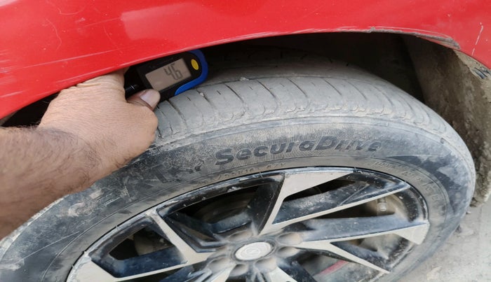 2021 Maruti Swift LXI, Petrol, Manual, 83,286 km, tyre