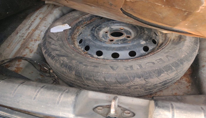 2011 Honda City 1.5L I-VTEC V AT, CNG, Automatic, 1,28,059 km, tyre