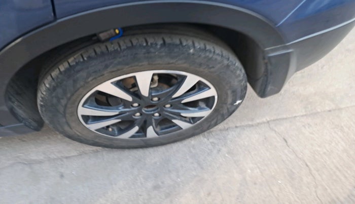 2021 Maruti S Cross ZETA 1.5, Petrol, Manual, 25,576 km, tyre