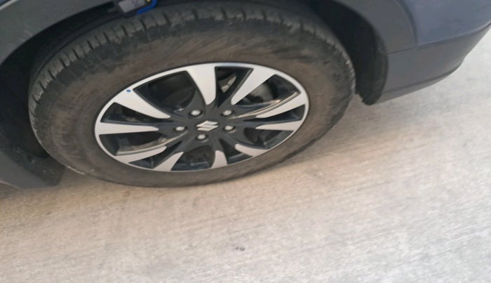 2021 Maruti S Cross ZETA 1.5, Petrol, Manual, 25,576 km, tyre