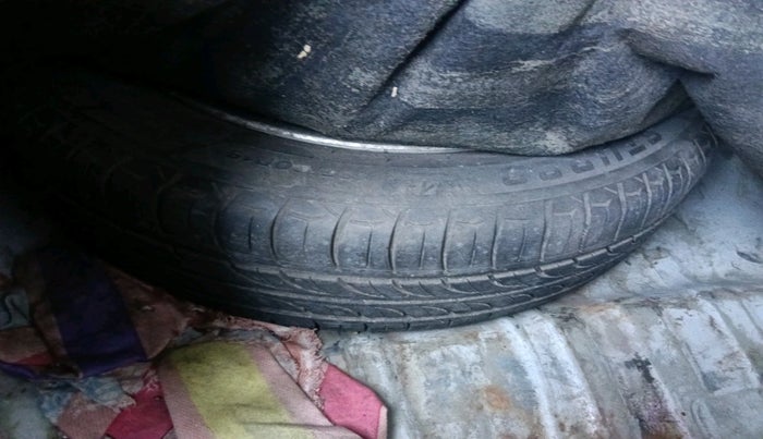 2013 Nissan Sunny XV DIESEL, Diesel, Manual, 1,13,726 km, tyre