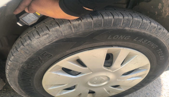 2014 Maruti Swift VDI, Diesel, Manual, 1,07,727 km, tyre