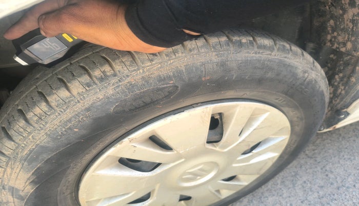 2014 Maruti Swift VDI, Diesel, Manual, 1,07,727 km, tyre