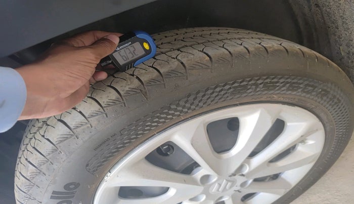 2025 Maruti Grand Vitara Delta Plus Hybrid eCVT, Hybrid, Automatic, 2,052 km, tyre