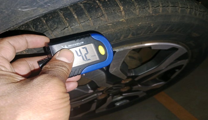 2019 Honda WR-V 1.2L I-VTEC VX MT, Petrol, Manual, 39,340 km, tyre