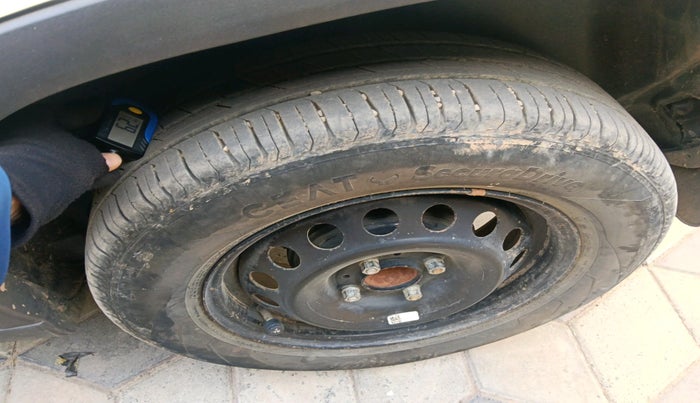 2022 Tata PUNCH PURE MT, Petrol, Manual, 23,073 km, tyre